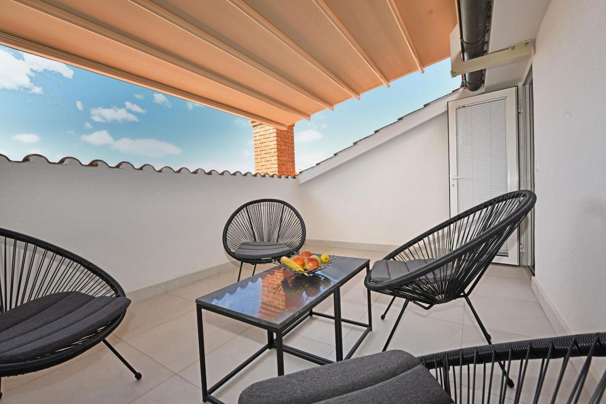 Apartments Gloria Vrsar Exterior foto